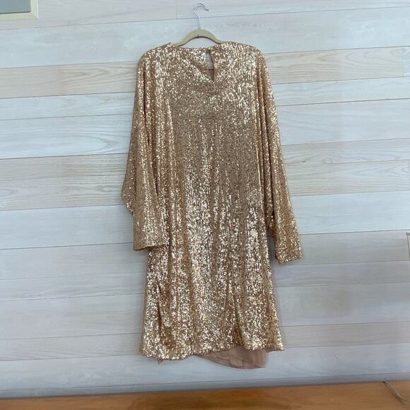 In The Mood for Love Elisa Sequin Dress - Picture 5 of 12